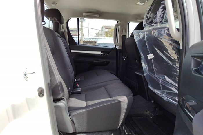 2025 TOYOTA DOUBLE CAB 2.4 2WD AT White full