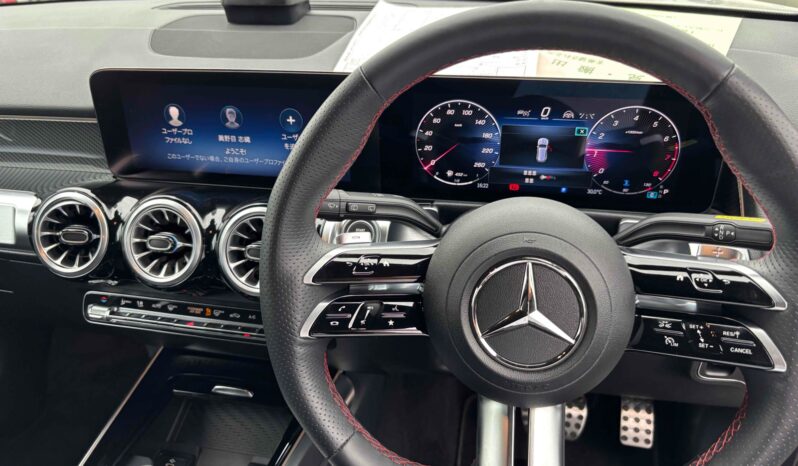MERCEDES BENZ GLBGLB180 AMG LINE full